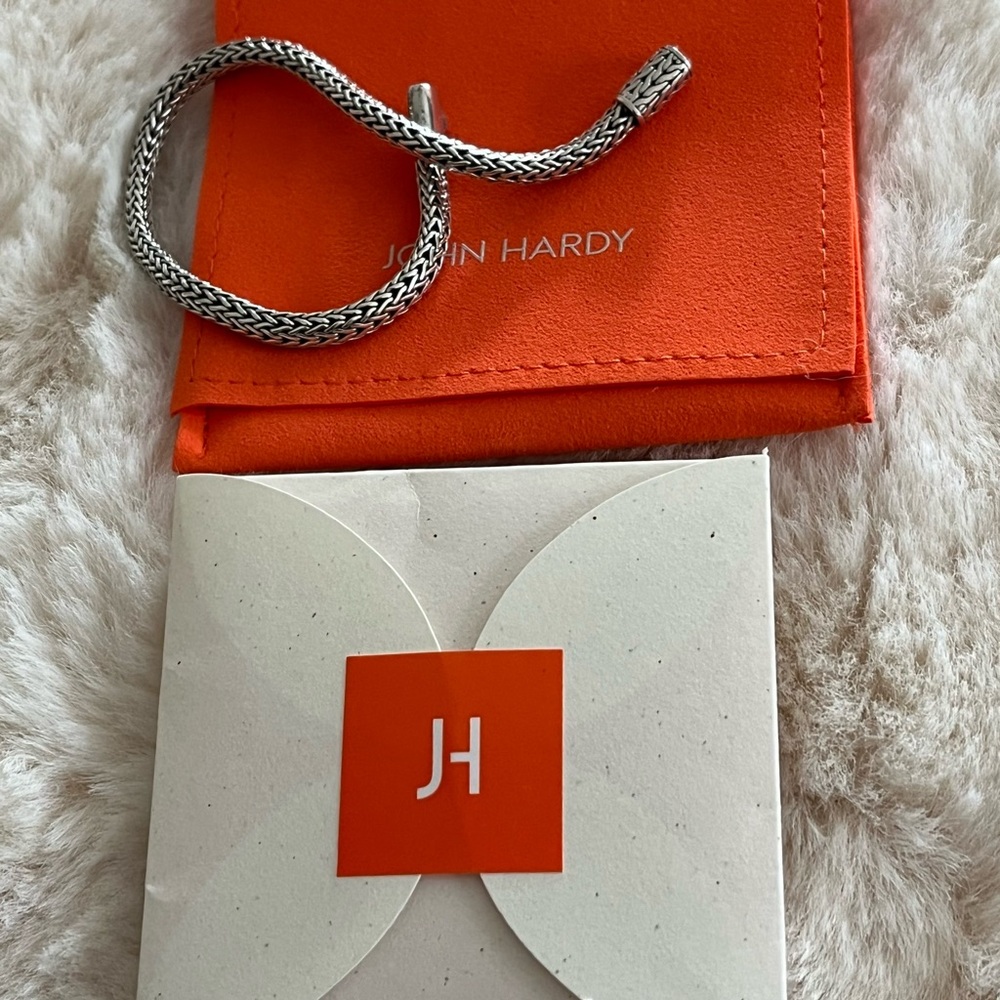 Gorgeous John Hardy .925 Sterling Silver Woven Bracelet M NWT! - Picture 12 of 16